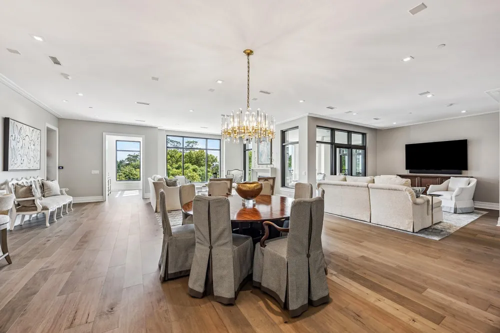 6017 Memorial Drive #406 Houston, TX 77007