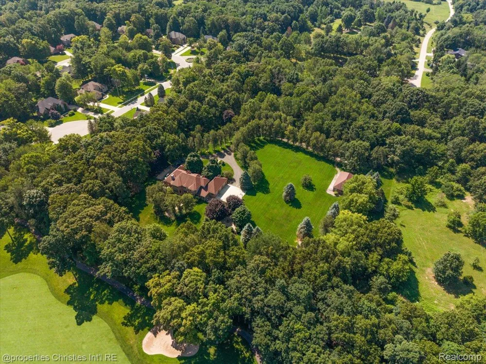 1315 Maryland Highland Charter Township, MI 48380