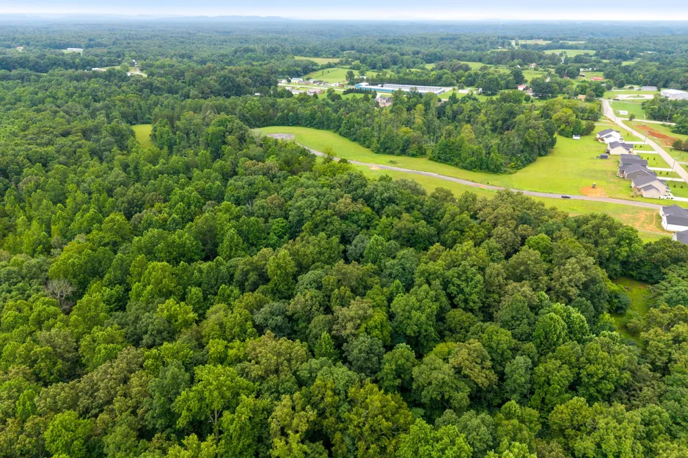 2 Johnson Chapel Rd Sparta, TN 38583