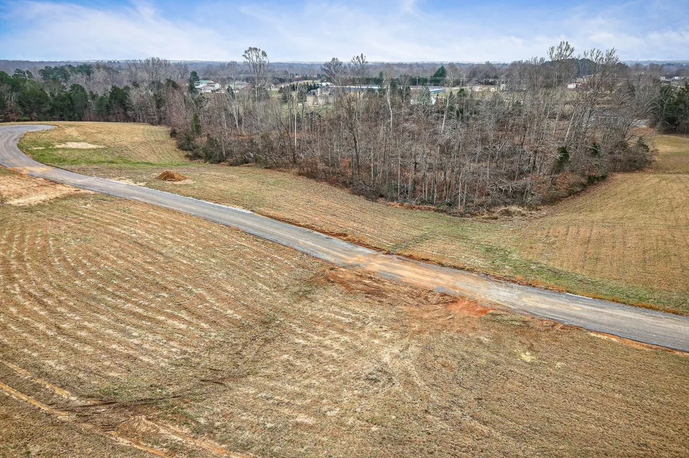 2 Johnson Chapel Rd Sparta, TN 38583