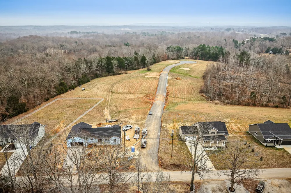 2 Johnson Chapel Rd Sparta, TN 38583
