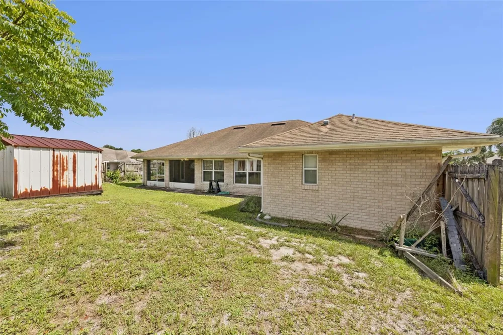 2270 CARSON LANE Deltona, FL 32738