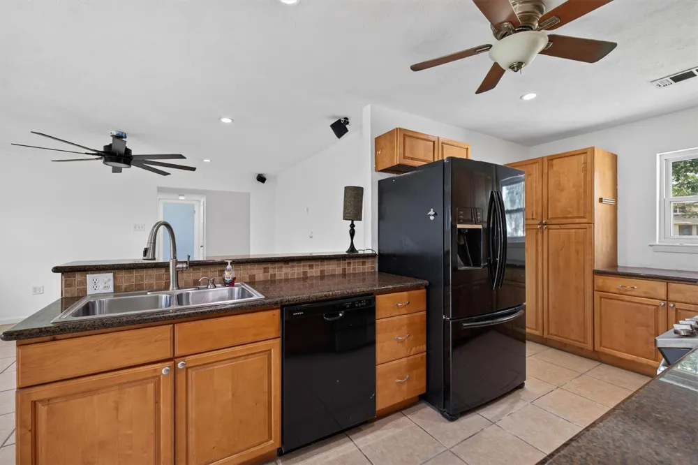 1406 Cedarbrook Court Seabrook, TX 77586