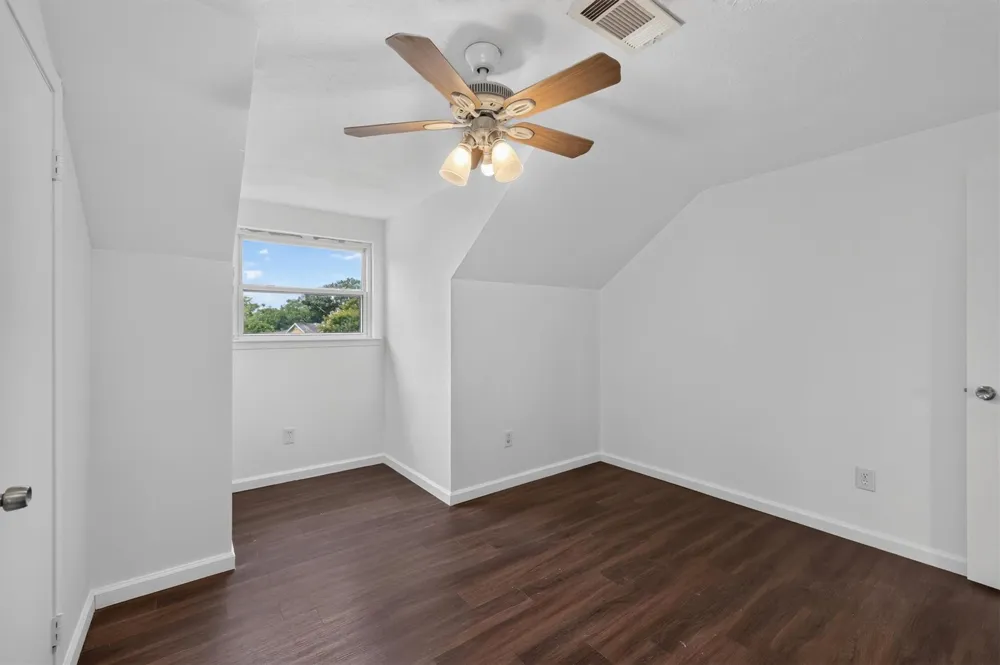 1406 Cedarbrook Court Seabrook, TX 77586