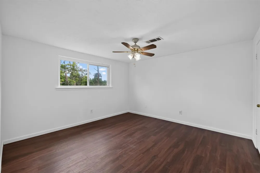 1406 Cedarbrook Court Seabrook, TX 77586