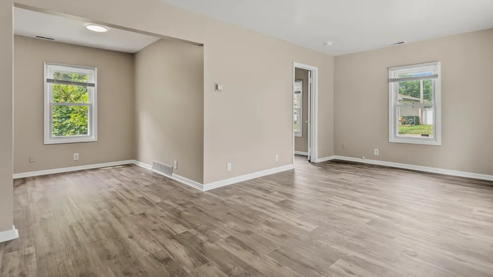 35553 Booth Westland, MI 48186