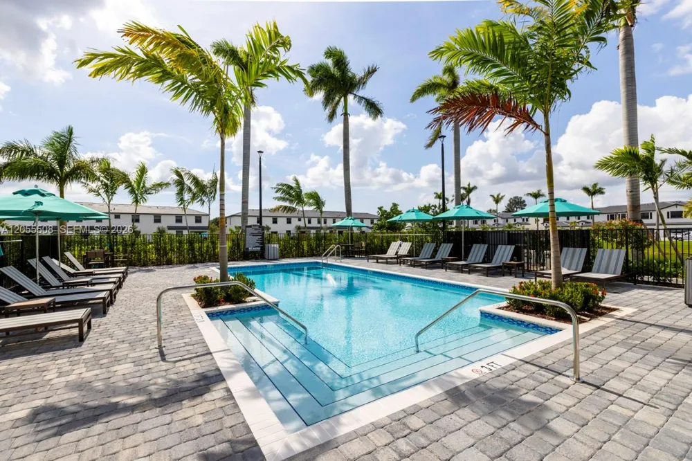 3000 Park Pl Dania Beach, FL 33312