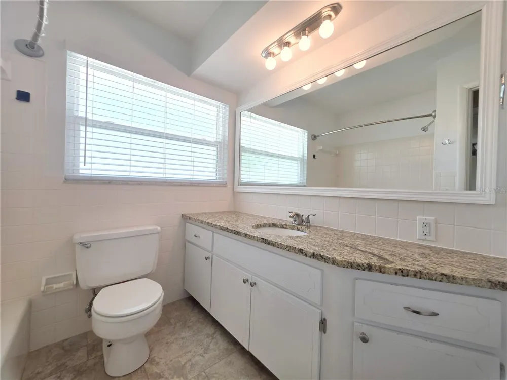 352 PINE TREE ROAD Venice, FL 34293