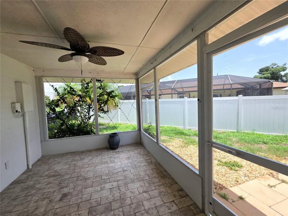 352 PINE TREE ROAD Venice, FL 34293