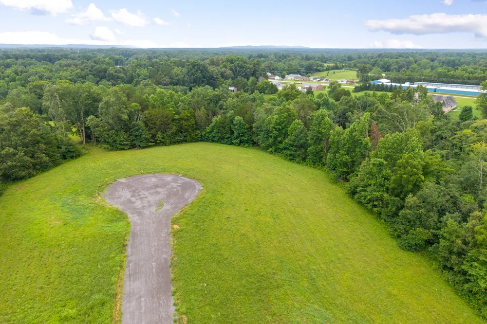 4 Johnson Chapel Rd Sparta, TN 38583