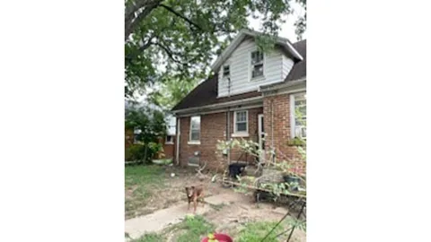 1350 Ravenswood