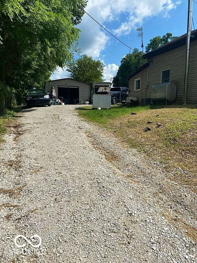 5232 E Us Highway 40 Greencastle, IN 46135