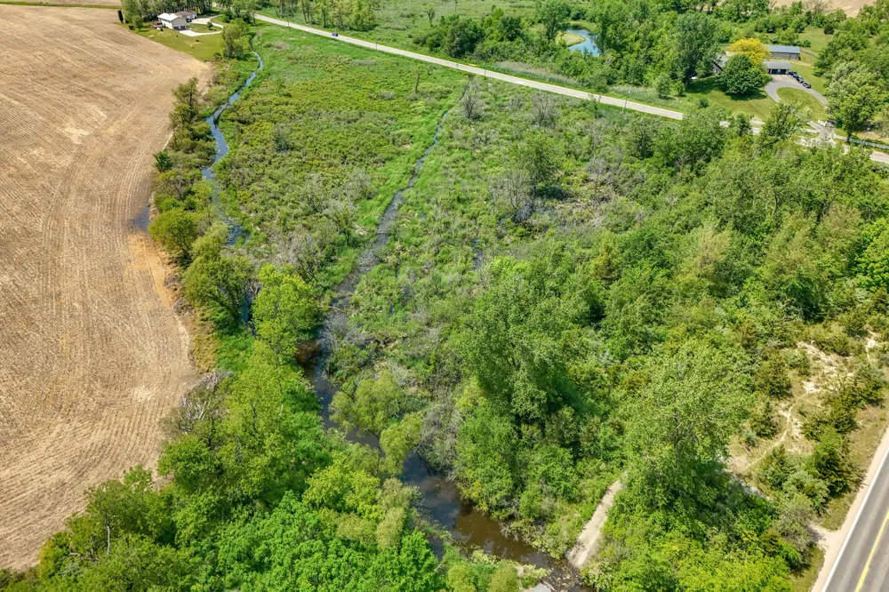 6180 S Hillsdale Road Hillsdale, MI 49242
