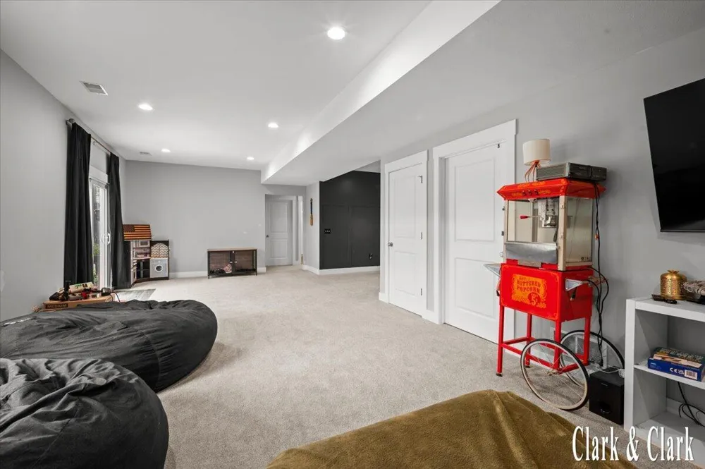 3155 Sandy Drive SW Wyoming City, MI 49418