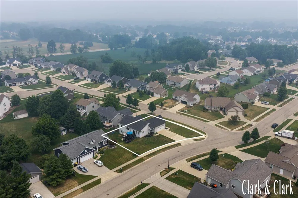 3155 Sandy Drive SW Wyoming City, MI 49418