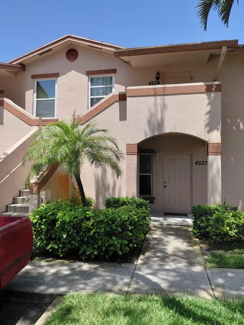 4524 Oak Terrace Drive