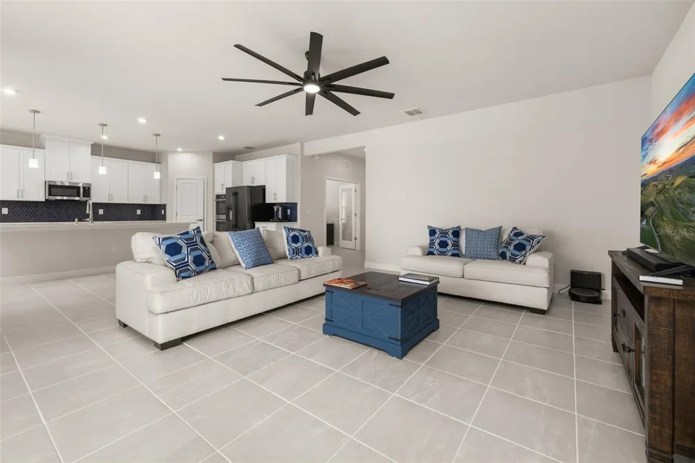 11182 NELLIE CROSSING CIRCLE Clermont, FL 34711