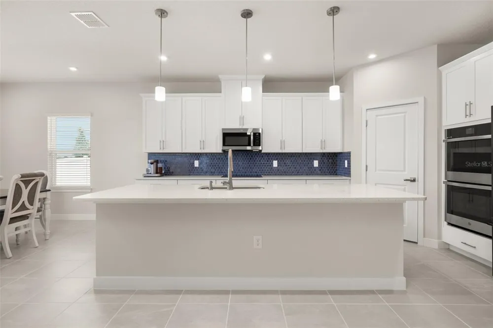 11182 NELLIE CROSSING CIRCLE Clermont, FL 34711