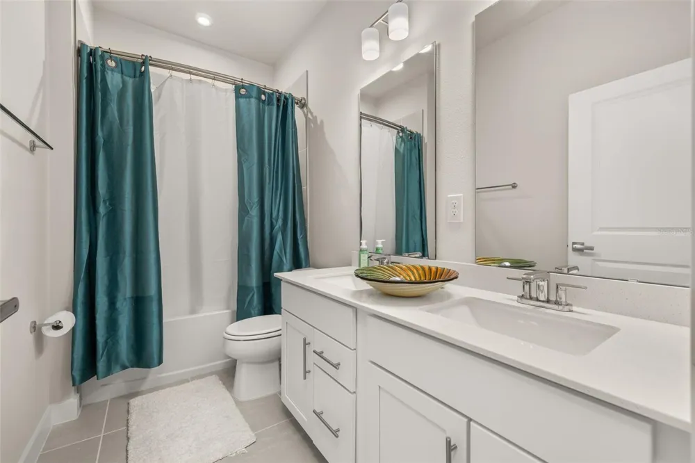 11182 NELLIE CROSSING CIRCLE Clermont, FL 34711