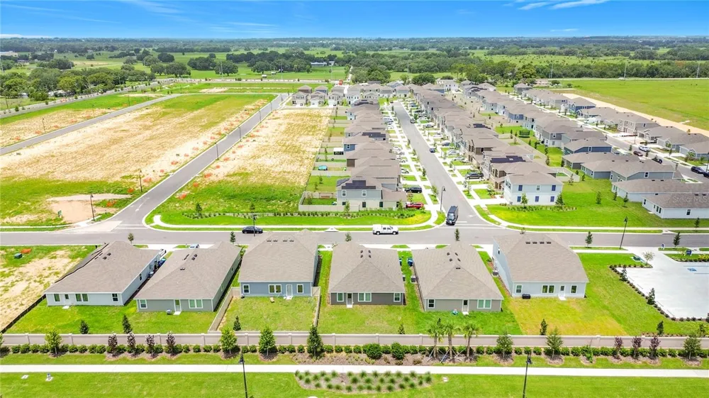 2526 AVEENO AVENUE Haines City, FL 33844