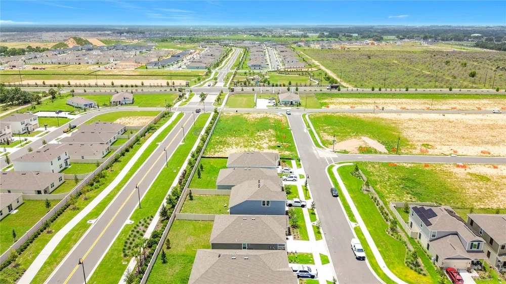 2526 AVEENO AVENUE Haines City, FL 33844