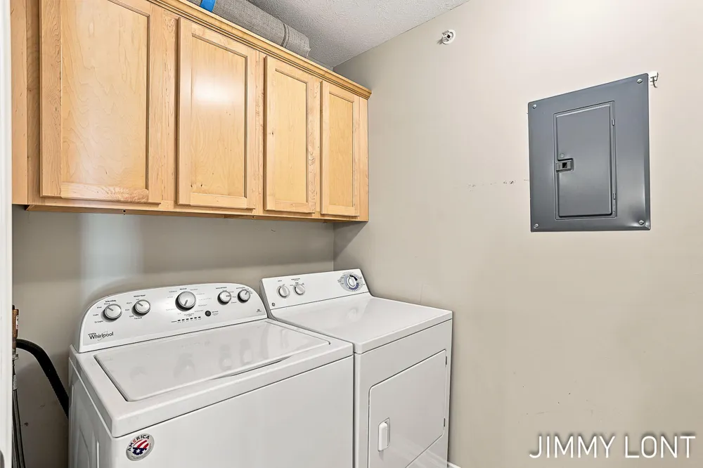 3074 W Crystal Waters Drive #8 Holland, MI 49424