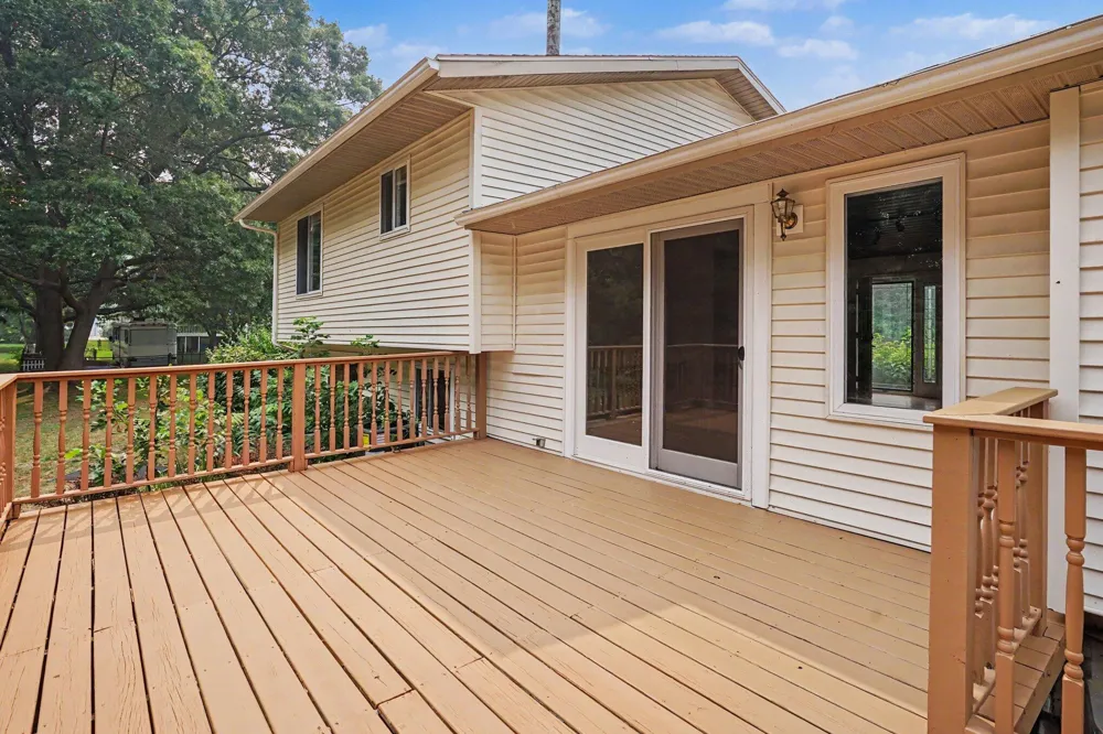 15378 Mcleans Spring Lake, MI 49456