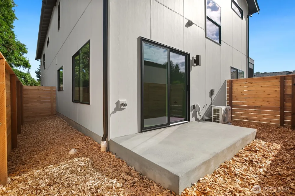 508 SW 137th Street #B Burien, WA 98166