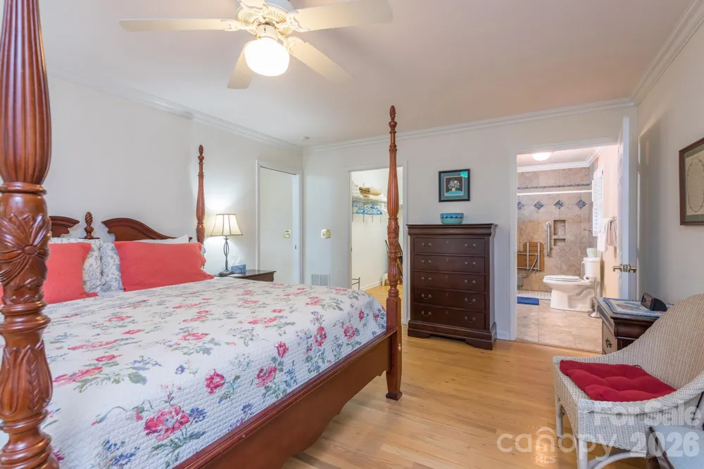 275 Allen Mountain Drive Black Mountain, NC 28711