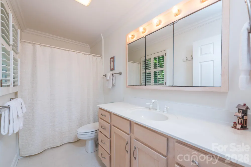 275 Allen Mountain Drive Black Mountain, NC 28711