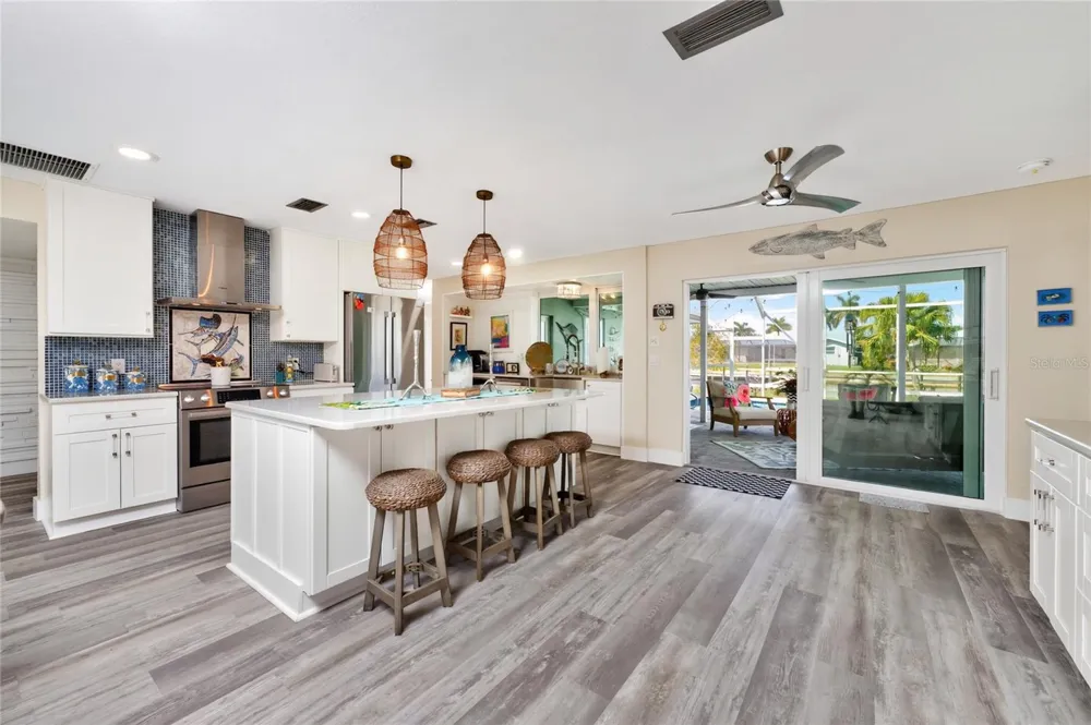 321 CAPRI ISLES CT Punta Gorda, FL 33950
