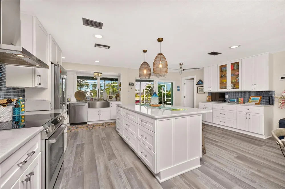 321 CAPRI ISLES CT Punta Gorda, FL 33950