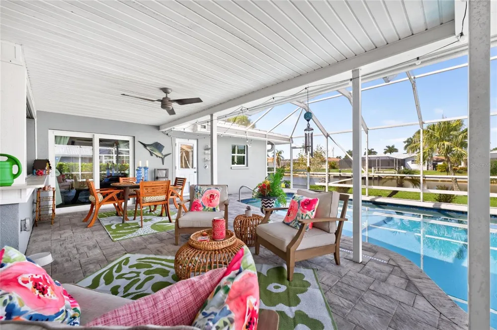 321 CAPRI ISLES CT Punta Gorda, FL 33950