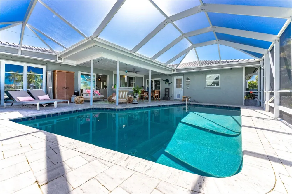 321 CAPRI ISLES CT Punta Gorda, FL 33950