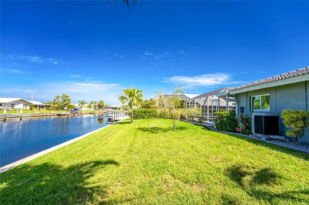 321 CAPRI ISLES CT Punta Gorda, FL 33950