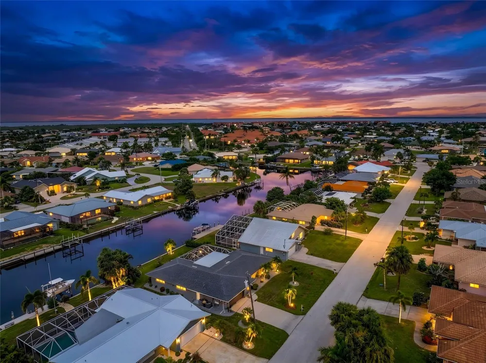 321 CAPRI ISLES CT Punta Gorda, FL 33950