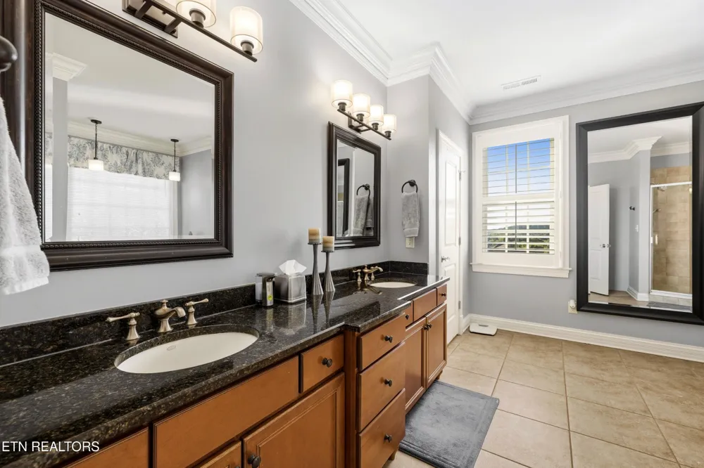 5113 Gouffon Rd Knoxville, TN 37918