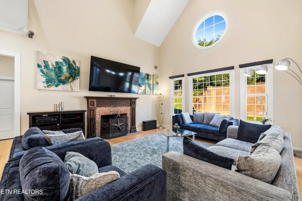 5113 Gouffon Rd Knoxville, TN 37918
