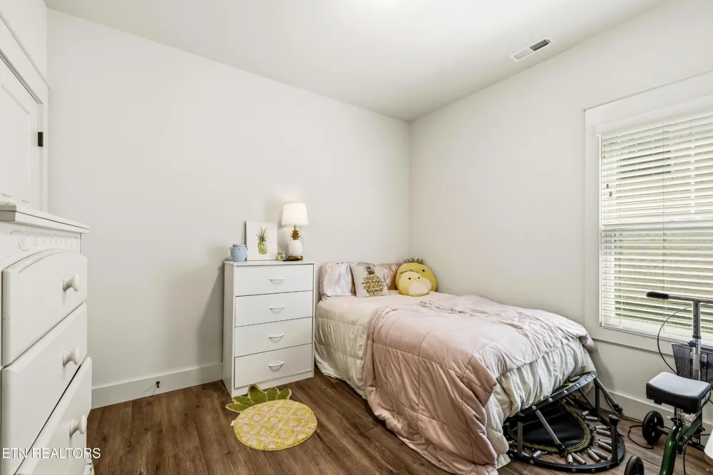 1019 Broyles Ave Maryville, TN 37801