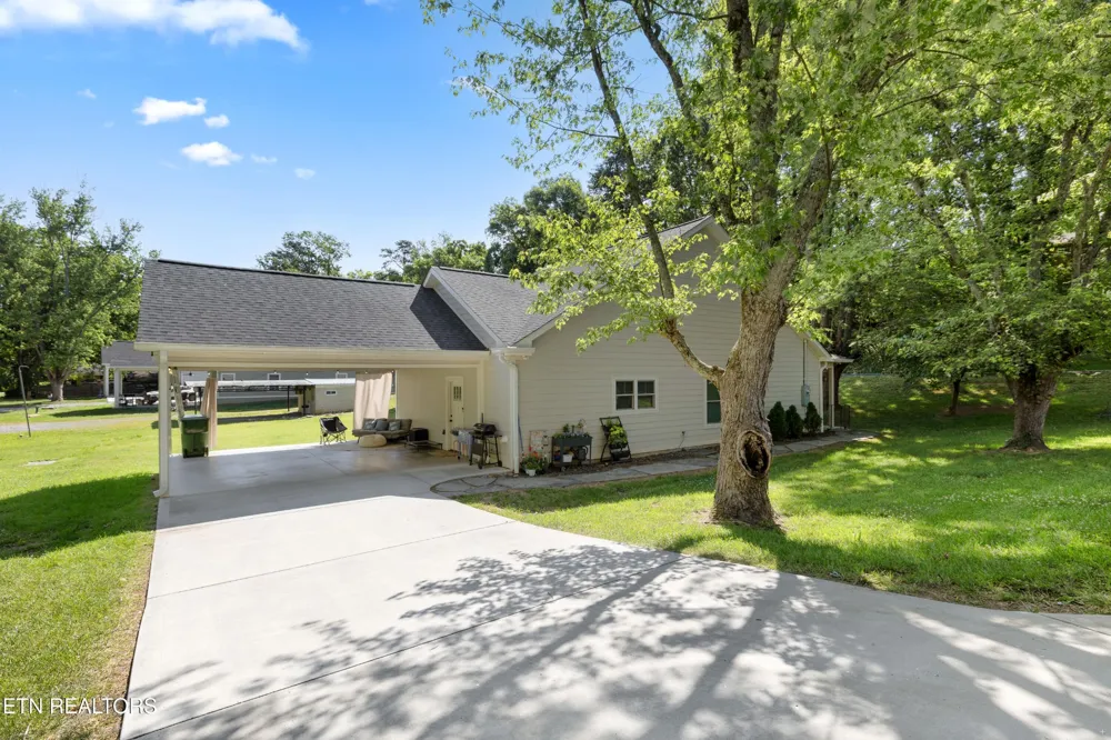 1019 Broyles Ave Maryville, TN 37801