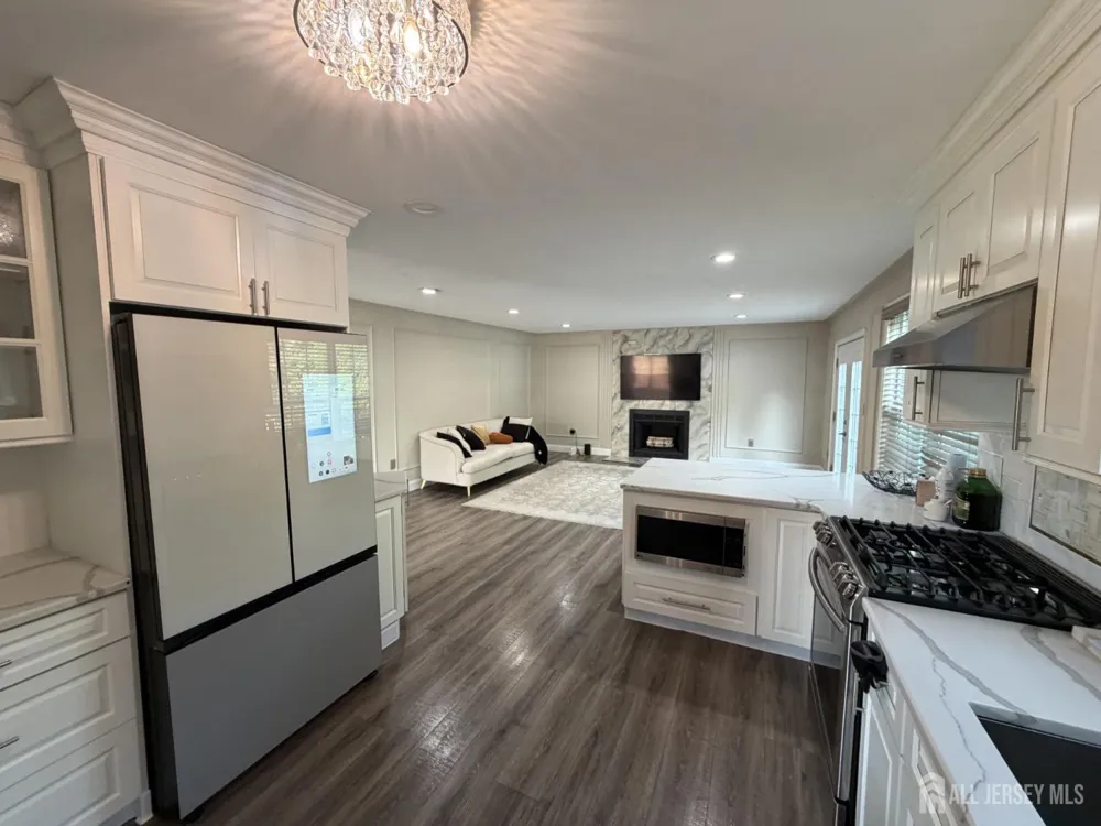 56 Oakland Road Old Bridge, NJ 08857
