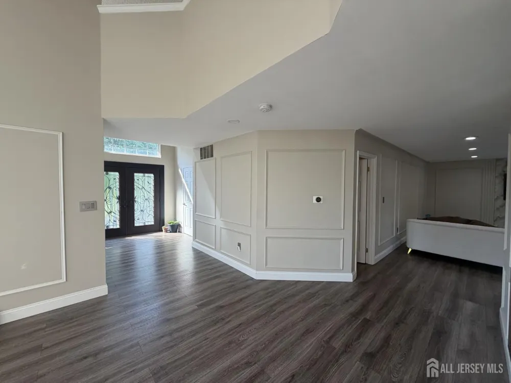 56 Oakland Road Old Bridge, NJ 08857