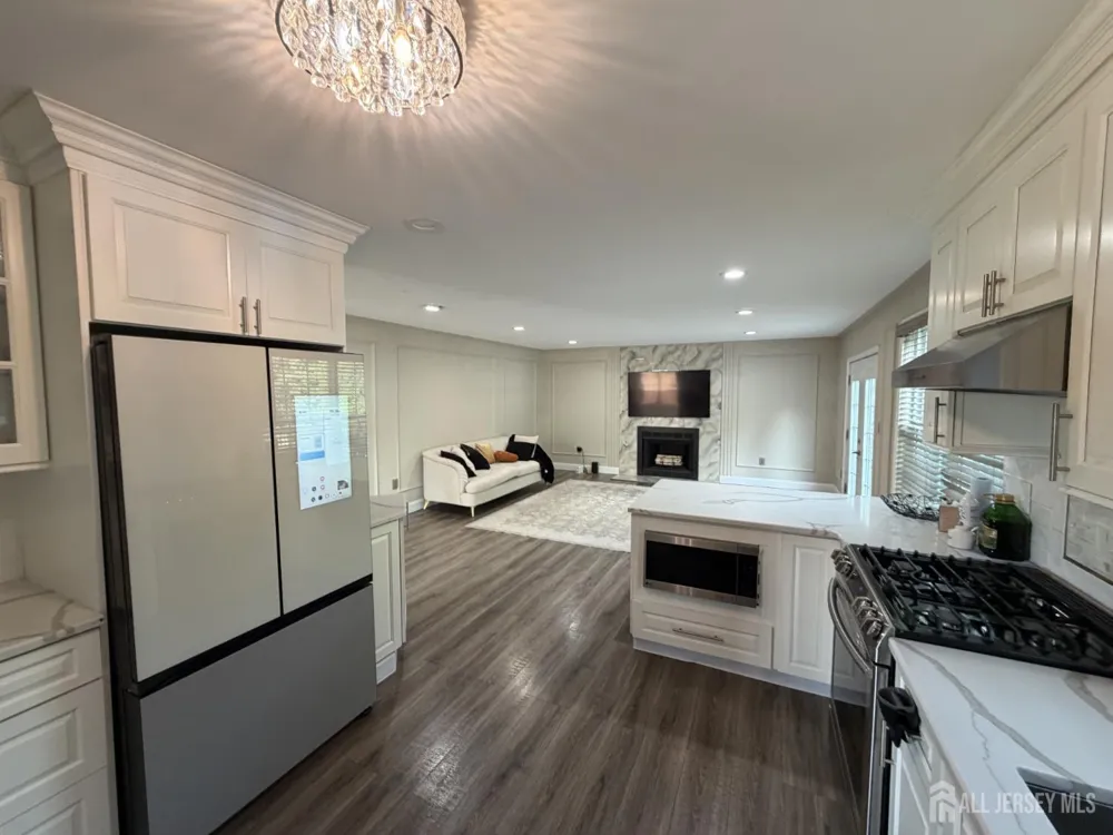 56 Oakland Road Old Bridge, NJ 08857