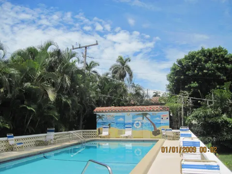 30 Andrews Avenue #23c