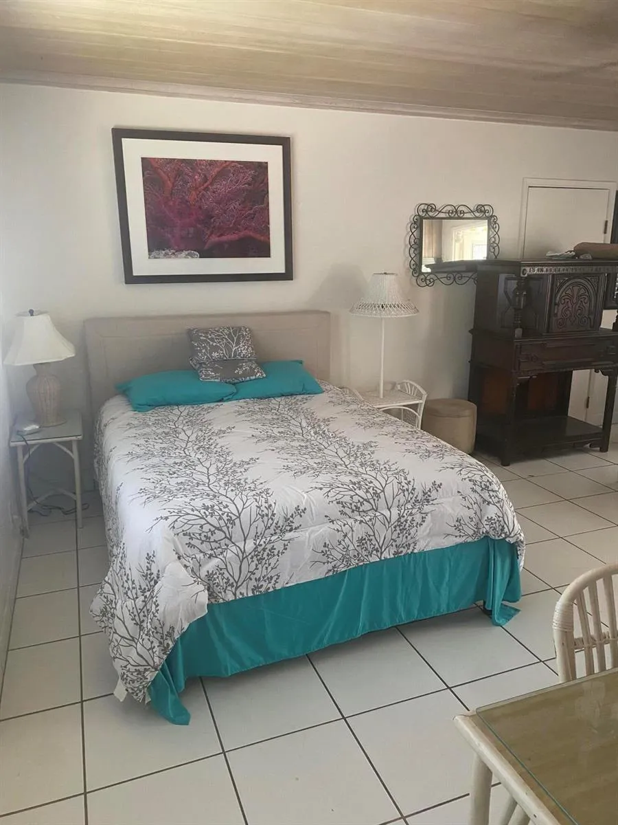 30 Andrews Avenue #23c Delray Beach, FL 33483