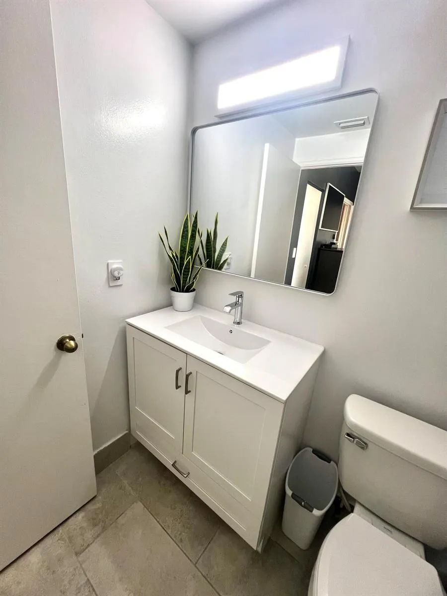 2046 Madeira Drive Weston, FL 33327