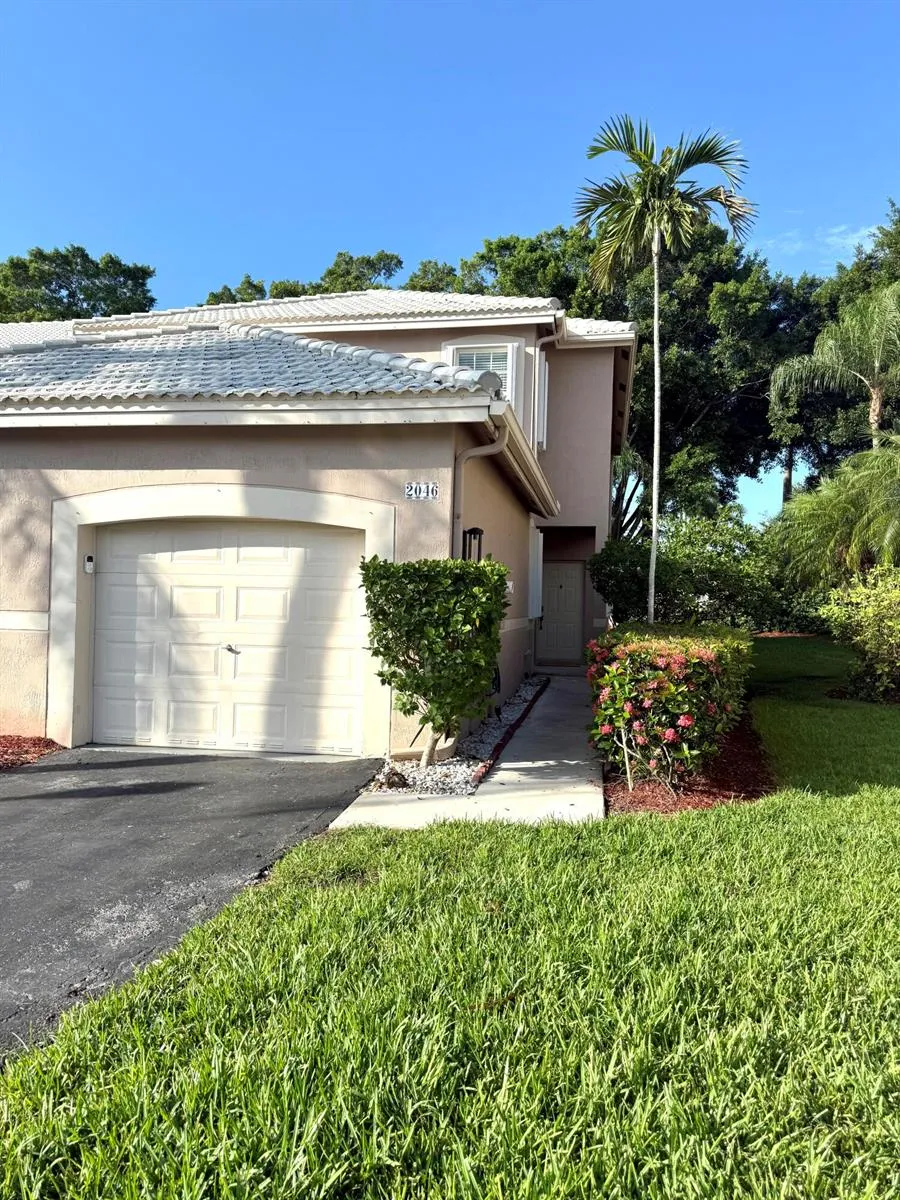 2046 Madeira Drive Weston, FL 33327