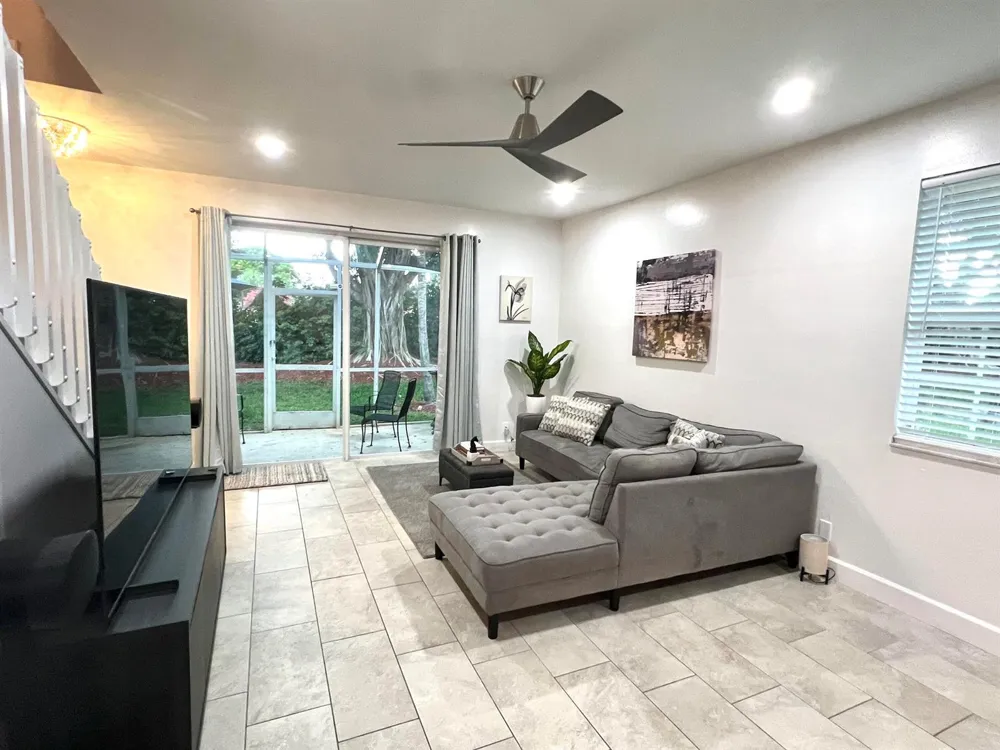 2046 Madeira Drive Weston, FL 33327