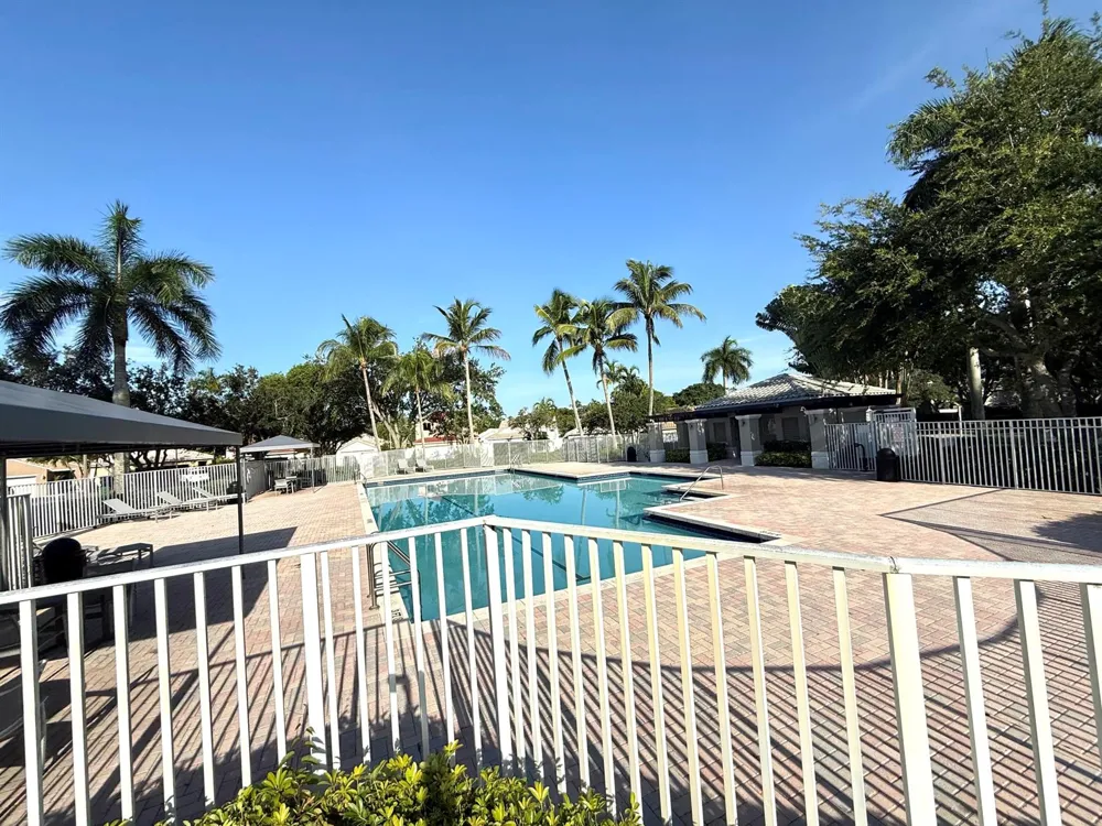 2046 Madeira Drive Weston, FL 33327