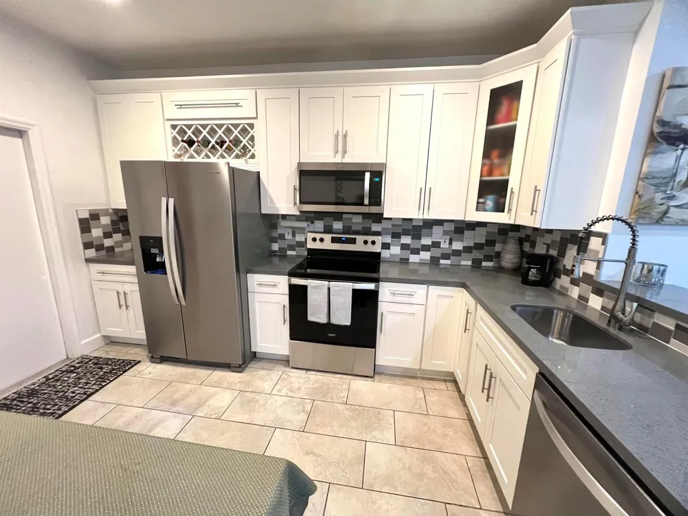 2046 Madeira Drive Weston, FL 33327